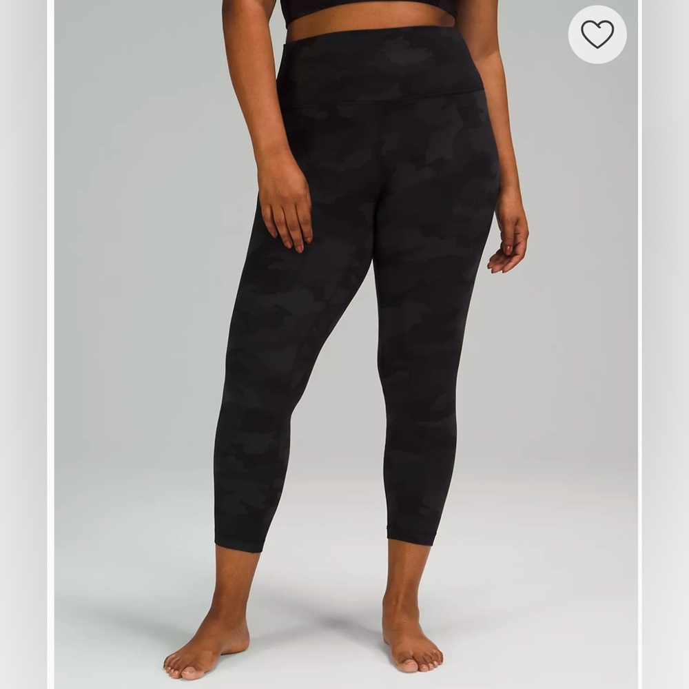 Lululemon black camo heritage leggings size 2
